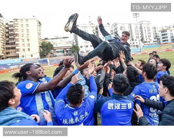 赢取10张球票大礼直播吧携手武汉三镇邀你共赏三镇对阵国安精彩赛事